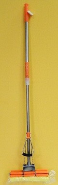 Щетка  для мытья полов с отжимом и металлической ручкой 115 см Арт. 43058
