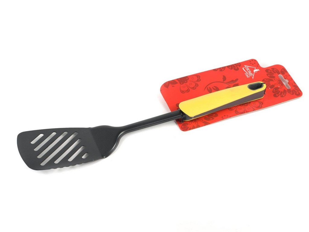 Лопатка кухонная металлическая с прорезями с пластмассовой ручкой 34 см Арт. 61841