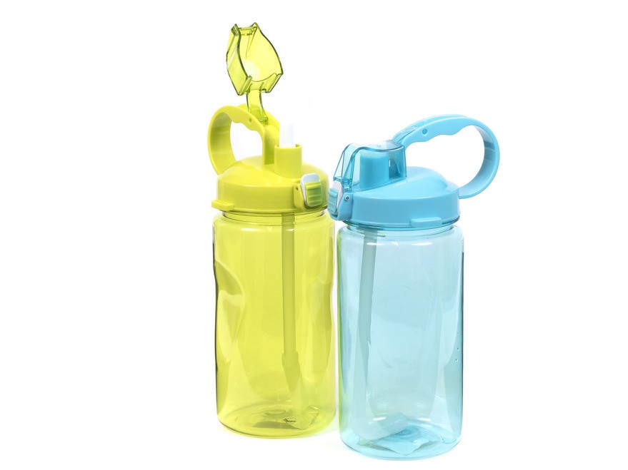 Бутылка пластмассовая для питья с соломинкой 1,3 л (арт. 1551, код 184781) Арт.90550