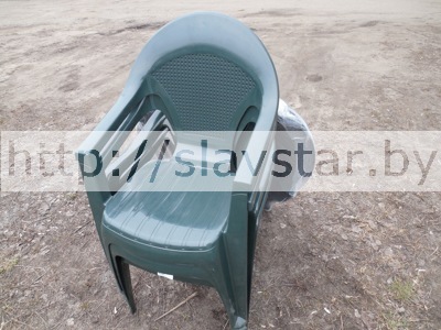Комплект пластиковой мебели: стол пластиковый круглый, кресло пластиковое садовое Барселона 4шт, садовый зонт, подставка под зонтик (цвет зеленый)