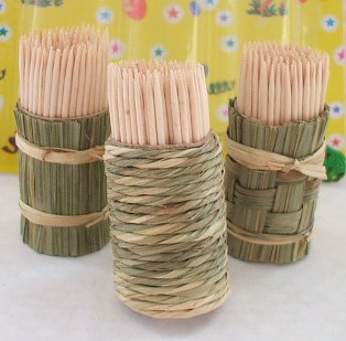 Набор зубочисток деревянных 150 шт. в плетеных Подставках 3 шт.  Арт. 36273 - фото