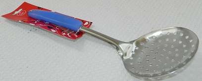 Шумовка кухонная металлическая с пластмассовой ручкой 31 см  Арт. 59947 - фото