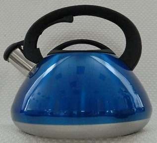 Чайник металлический со свистком и пластмассовой ручкой 3 л Арт. 60658 - фото