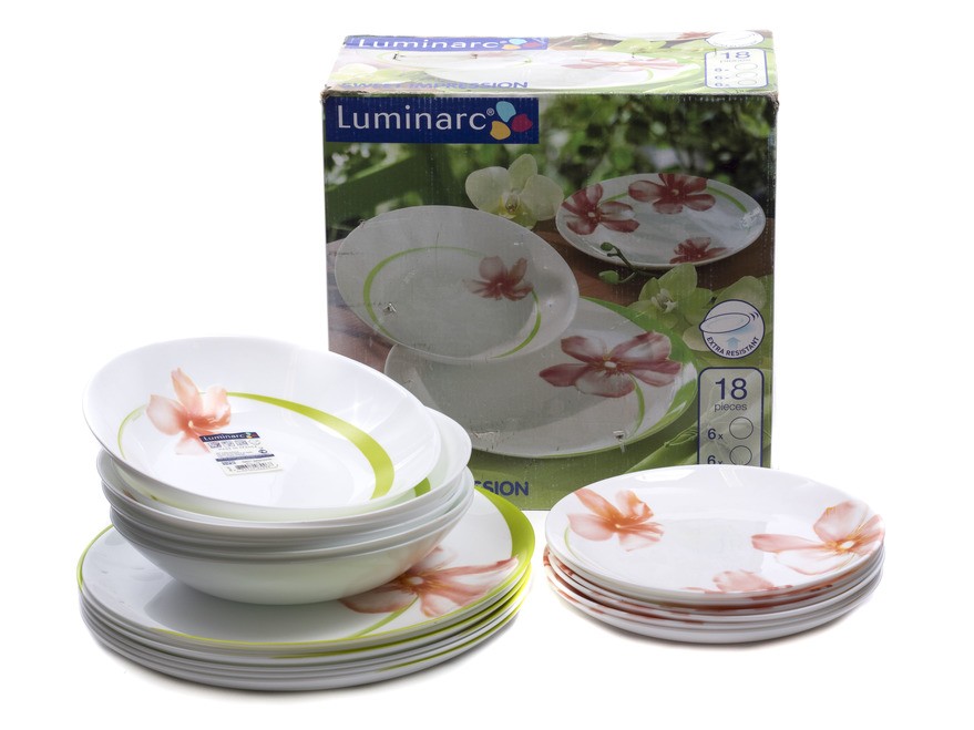 Набор тарелок стеклокерамический Luminarc ''Sweet Impression'' 18 шт. 25/20/19 см Арт. 73785
