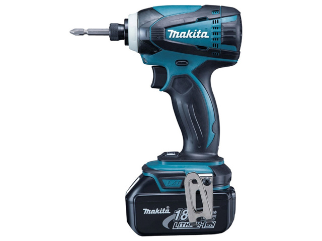 Аккум. шуруповерт MAKITA DTD 155 RFE в чем. (18.0 В, 2 акк., 3.0 А/ч Li-Ion, 1 скор., 135 Нм, шурупы до 13 мм) Арт.DTD155RFE - фото