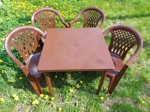 Комплект пластиковой мебели: стол пластиковый квадратный и стул пластиковый 4 шт (коричневый) - фото