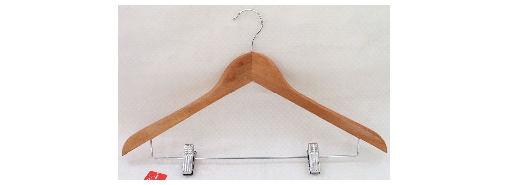 Вешалка для одежды  деревянная  Арт.МП 1363